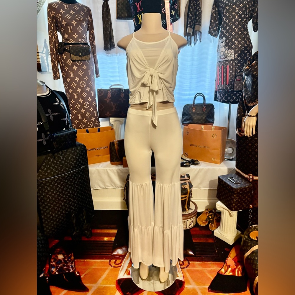 Chic Women's 2P white set